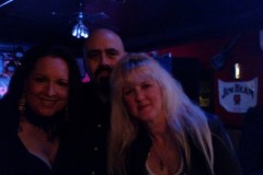 Paulie's_16